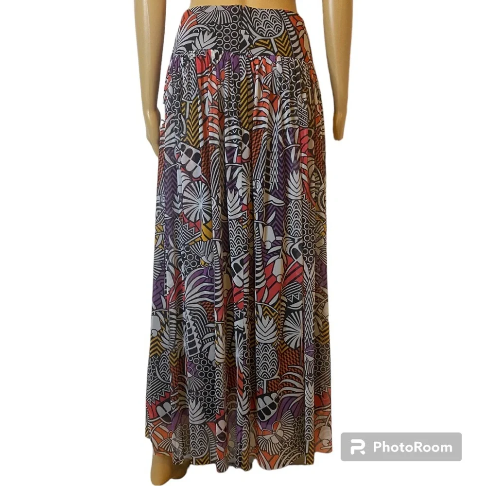 FARM Rio Black and Pink Pleated Maxi Skirt - Picture 2 of 16